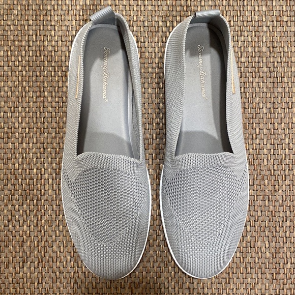 Tommy Bahama 9 Gray Slip On Sneakers - Picture 3 of 11